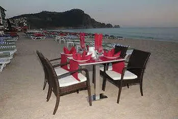 Hotel Delfino Boutique Apart Hotel 3*